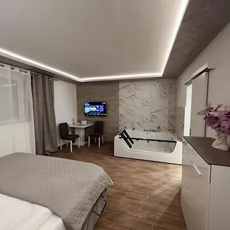 S Class アパート *